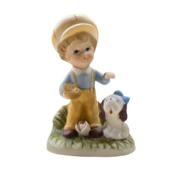 Homco Porcelain Children Figurines 2 Boys and 1 Girl  (Set of 3 ) - Picture 4 of 6